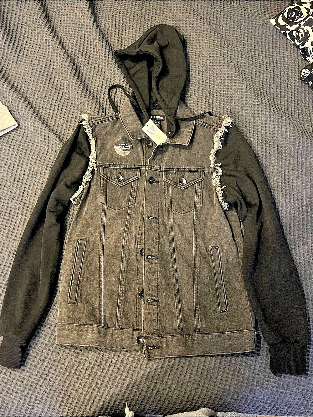 NWT Hot Topic Black Removable Hood and sleeves Jacket XS